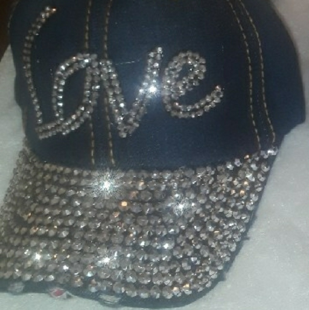Rhinestone-studded blue jean cap "Love" graphic